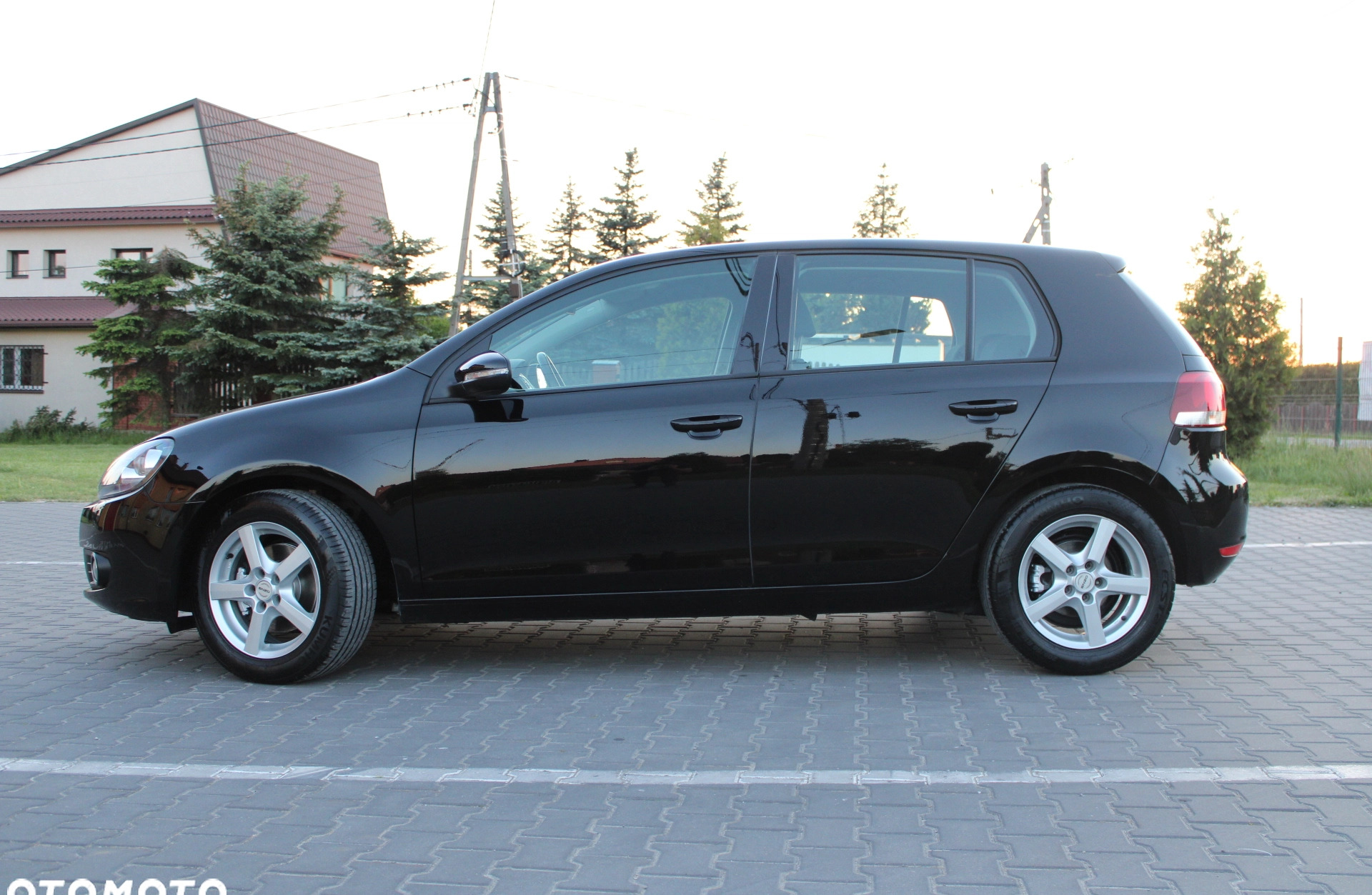 Volkswagen Golf cena 26900 przebieg: 170000, rok produkcji 2009 z Piława Górna małe 596